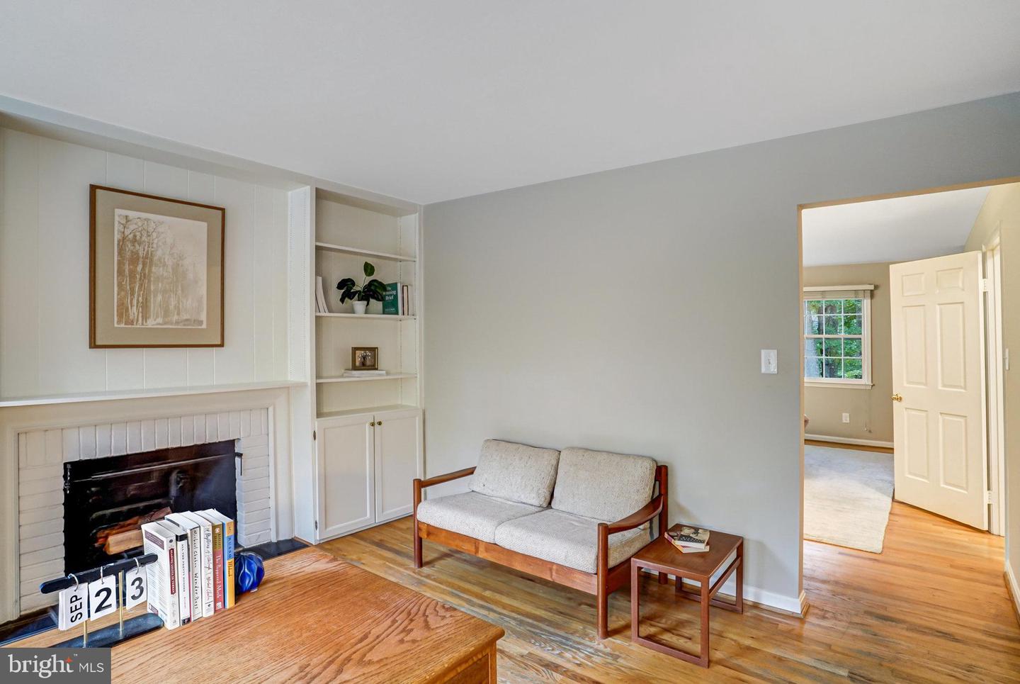 FAIRFAX, Virginia 22031, 4 Bedrooms Bedrooms, ,2 BathroomsBathrooms,Residential,For sale,VAFX2263444 MLS # VAFX2263444