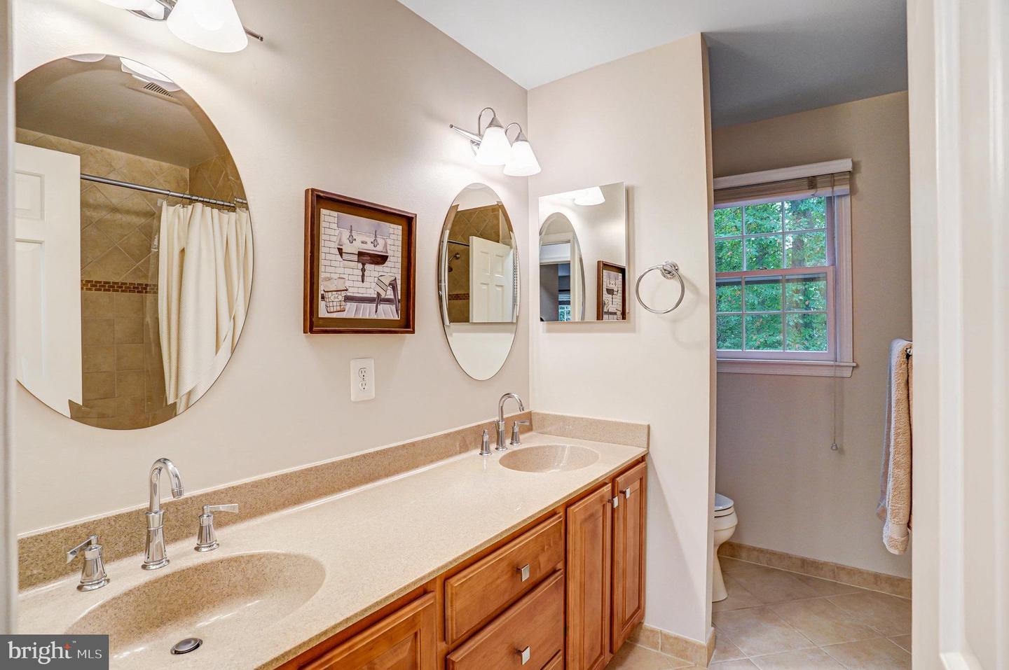 FAIRFAX, Virginia 22031, 4 Bedrooms Bedrooms, ,2 BathroomsBathrooms,Residential,For sale,VAFX2263444 MLS # VAFX2263444