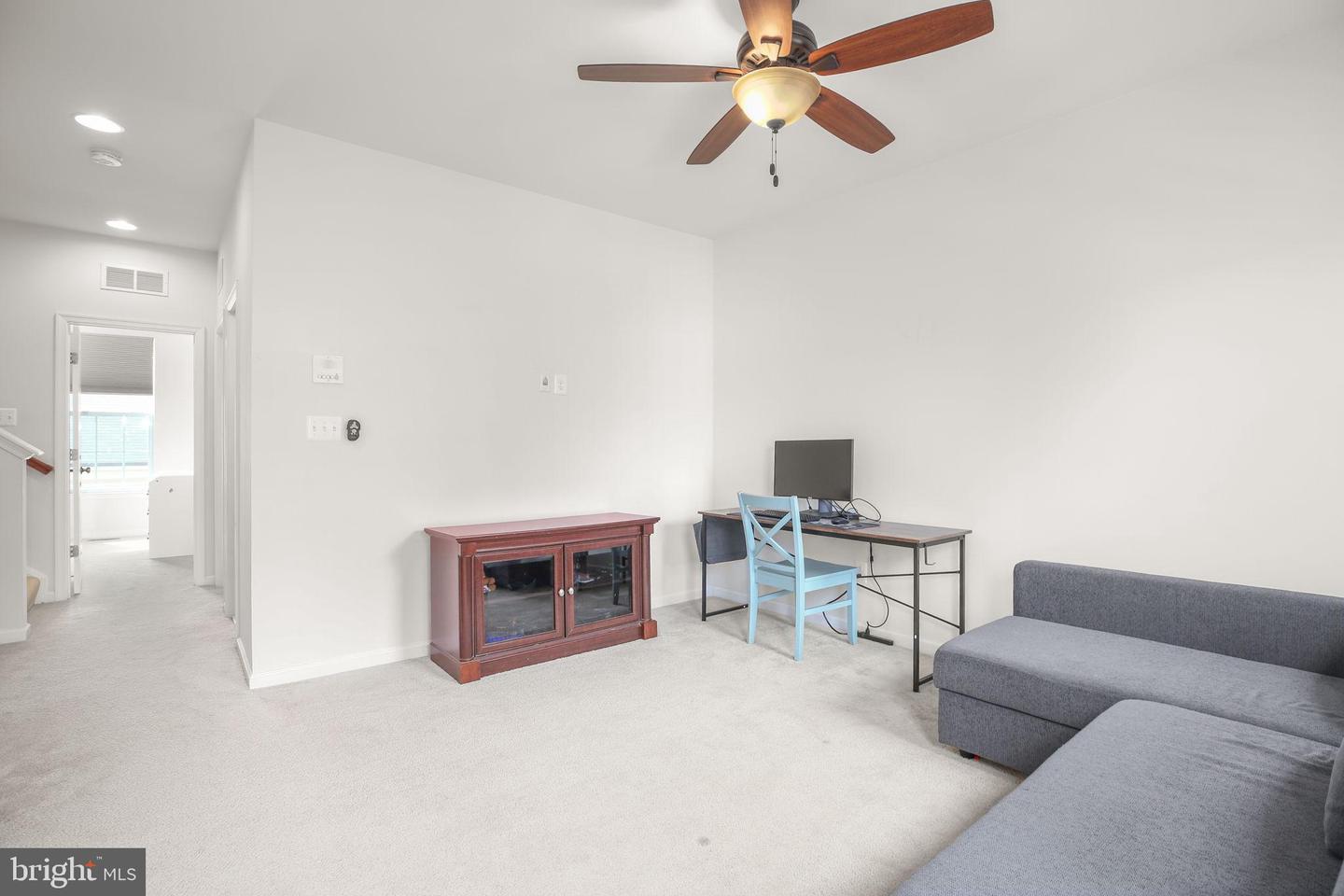 121 ALMOND DR, STAFFORD, Virginia 22554, 3 Bedrooms Bedrooms, 12 Rooms Rooms,2 BathroomsBathrooms,Residential,For sale,121 ALMOND DR,VAST2042310 MLS # VAST2042310