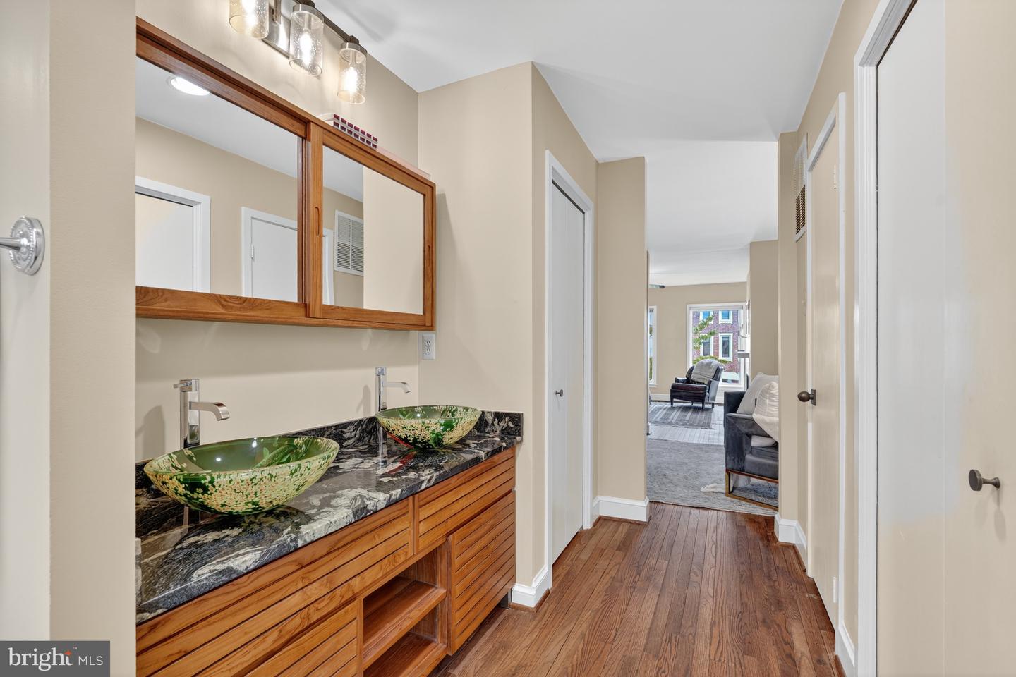 4281 EMBASSY PARK DR NW, WASHINGTON, District Of Columbia 20016, 3 Bedrooms Bedrooms, ,3 BathroomsBathrooms,Residential,For sale,4281 EMBASSY PARK DR NW,DCDC2218202 MLS # DCDC2218202