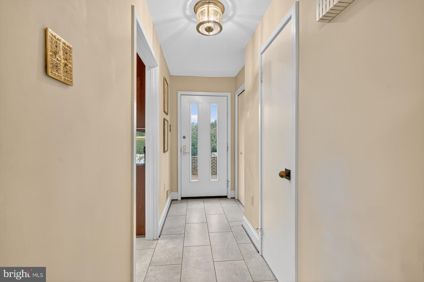 4281 EMBASSY PARK DR NW, WASHINGTON, District Of Columbia 20016, 3 Bedrooms Bedrooms, ,3 BathroomsBathrooms,Residential,For sale,4281 EMBASSY PARK DR NW,DCDC2218202 MLS # DCDC2218202