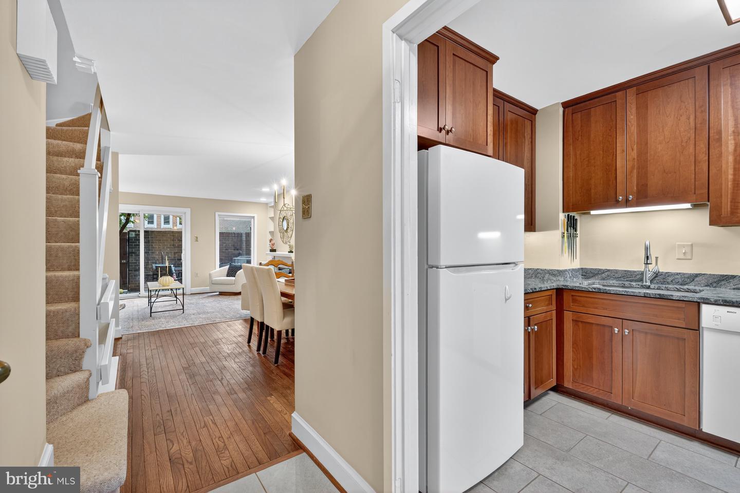 4281 EMBASSY PARK DR NW, WASHINGTON, District Of Columbia 20016, 3 Bedrooms Bedrooms, ,3 BathroomsBathrooms,Residential,For sale,4281 EMBASSY PARK DR NW,DCDC2218202 MLS # DCDC2218202