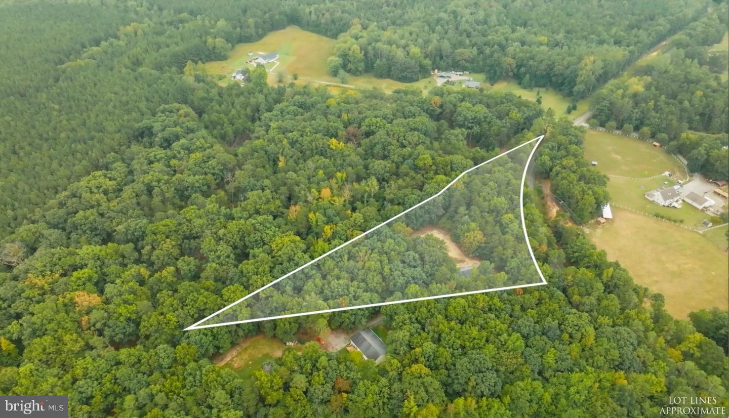 1822 COPPER LINE RD, BUMPASS, Virginia 23024, 3 Bedrooms Bedrooms, ,2 BathroomsBathrooms,Residential,For sale,1822 COPPER LINE RD,VALA2008524 MLS # VALA2008524