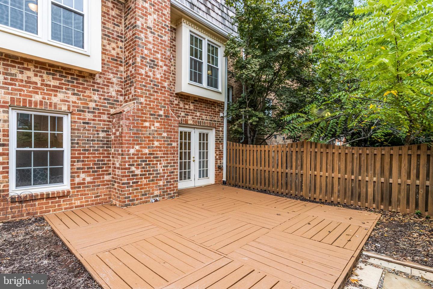 2943 OAKBOROUGH SQ, OAKTON, Virginia 22124, 3 Bedrooms Bedrooms, ,2 BathroomsBathrooms,Residential,For sale,2943 OAKBOROUGH SQ,VAFX2264770 MLS # VAFX2264770