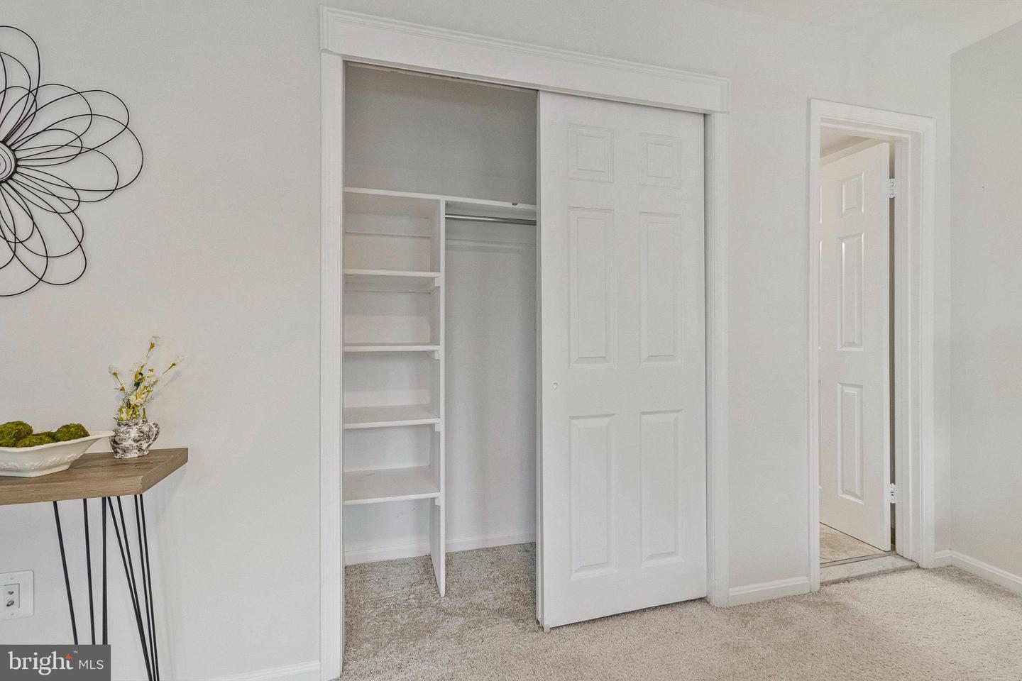 2943 OAKBOROUGH SQ, OAKTON, Virginia 22124, 3 Bedrooms Bedrooms, ,2 BathroomsBathrooms,Residential,For sale,2943 OAKBOROUGH SQ,VAFX2264770 MLS # VAFX2264770