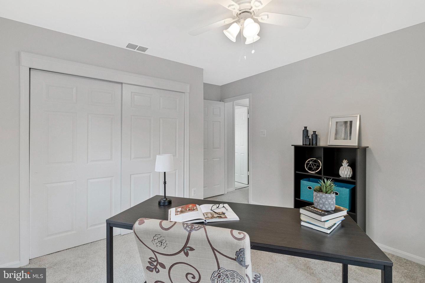 2943 OAKBOROUGH SQ, OAKTON, Virginia 22124, 3 Bedrooms Bedrooms, ,2 BathroomsBathrooms,Residential,For sale,2943 OAKBOROUGH SQ,VAFX2264770 MLS # VAFX2264770