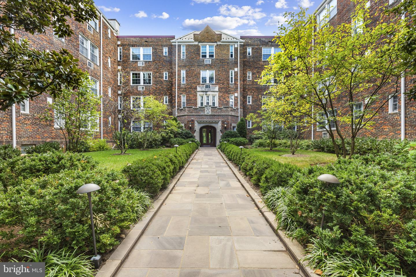 3051 IDAHO AVE NW #204, WASHINGTON, District Of Columbia 20016, 1 Bedroom Bedrooms, ,1 BathroomBathrooms,Residential,For sale,3051 IDAHO AVE NW #204,DCDC2220550 MLS # DCDC2220550