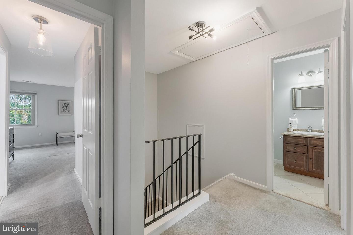 6416 SEVEN OAKS CT, FALLS CHURCH, Virginia 22042, 3 Bedrooms Bedrooms, ,3 BathroomsBathrooms,Residential,For sale,6416 SEVEN OAKS CT,VAFX2265272 MLS # VAFX2265272
