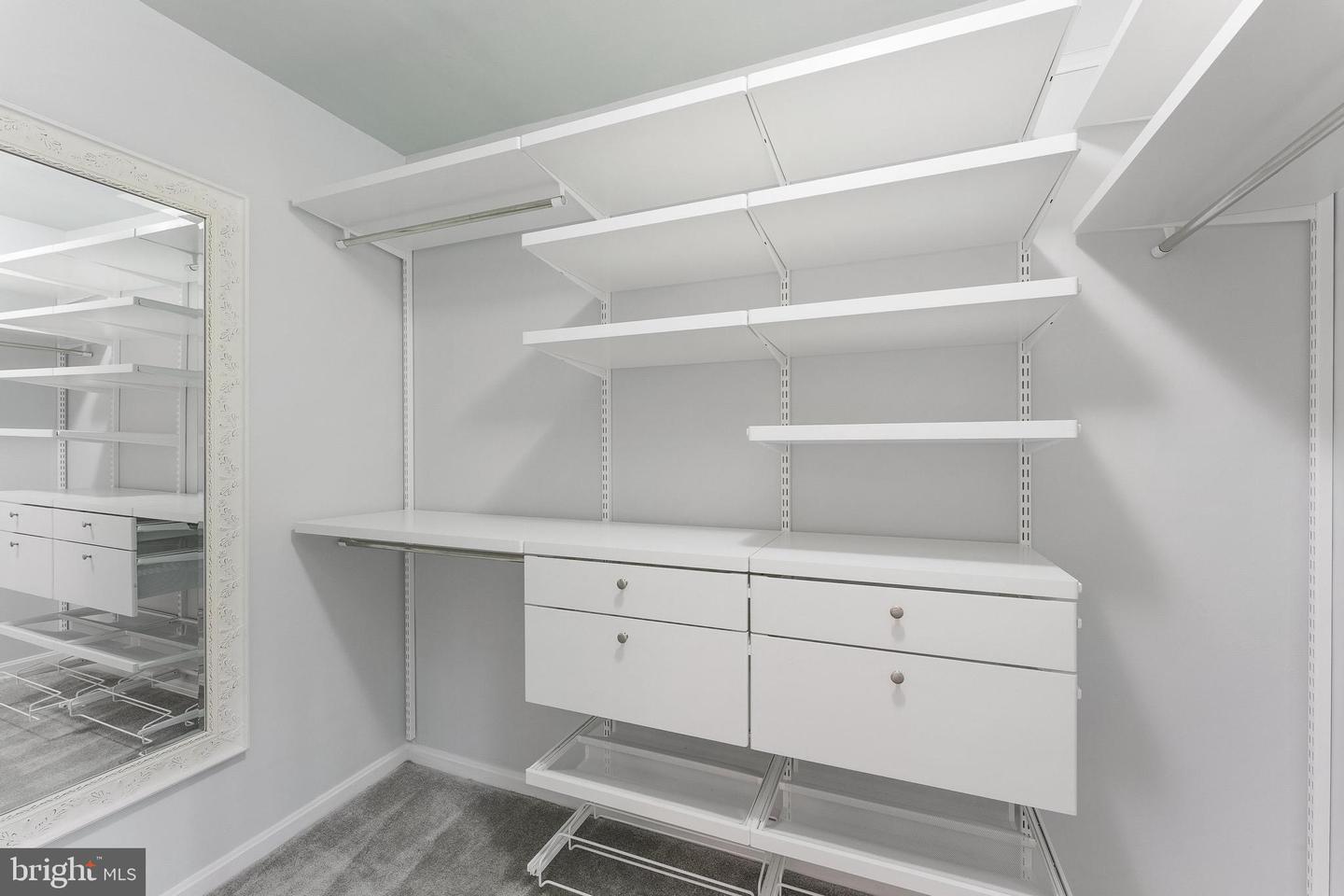 6416 SEVEN OAKS CT, FALLS CHURCH, Virginia 22042, 3 Bedrooms Bedrooms, ,3 BathroomsBathrooms,Residential,For sale,6416 SEVEN OAKS CT,VAFX2265272 MLS # VAFX2265272