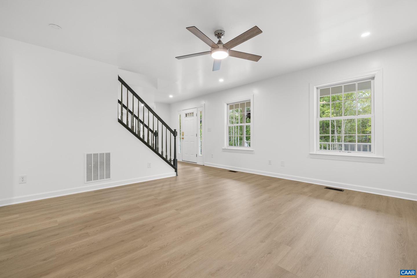 51 WOODLAWN DR, PALMYRA, Virginia 22963, 4 Bedrooms Bedrooms, ,3 BathroomsBathrooms,Residential,For sale,51 WOODLAWN DR,668650 MLS # 668650