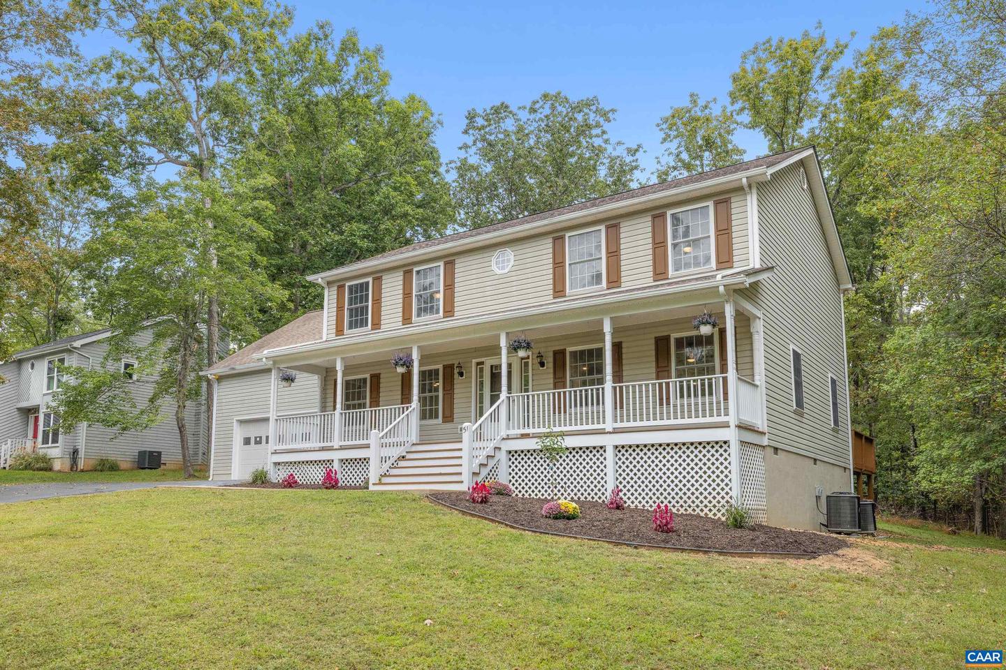 51 WOODLAWN DR, PALMYRA, Virginia 22963, 4 Bedrooms Bedrooms, ,3 BathroomsBathrooms,Residential,For sale,51 WOODLAWN DR,668650 MLS # 668650