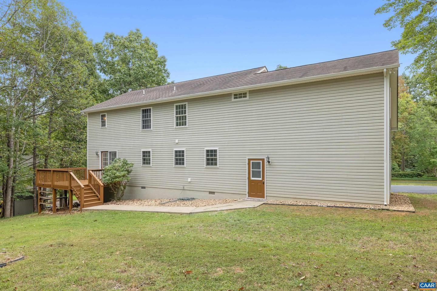 51 WOODLAWN DR, PALMYRA, Virginia 22963, 4 Bedrooms Bedrooms, ,3 BathroomsBathrooms,Residential,For sale,51 WOODLAWN DR,668650 MLS # 668650