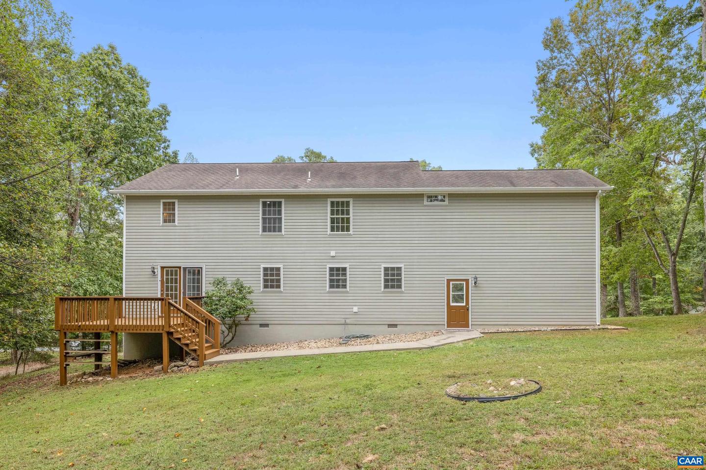 51 WOODLAWN DR, PALMYRA, Virginia 22963, 4 Bedrooms Bedrooms, ,3 BathroomsBathrooms,Residential,For sale,51 WOODLAWN DR,668650 MLS # 668650