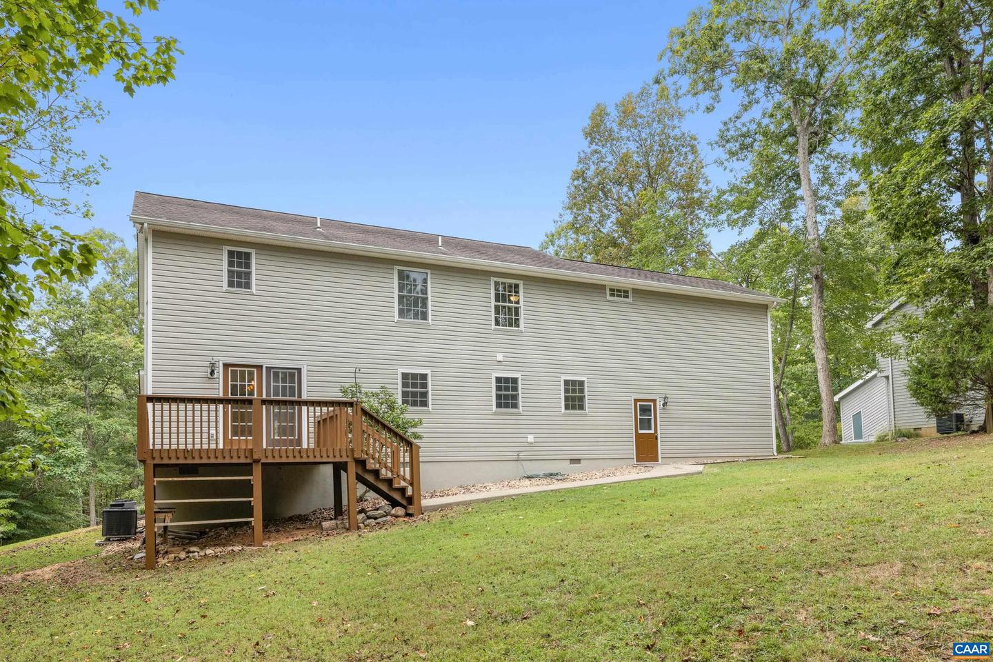 51 WOODLAWN DR, PALMYRA, Virginia 22963, 4 Bedrooms Bedrooms, ,3 BathroomsBathrooms,Residential,For sale,51 WOODLAWN DR,668650 MLS # 668650