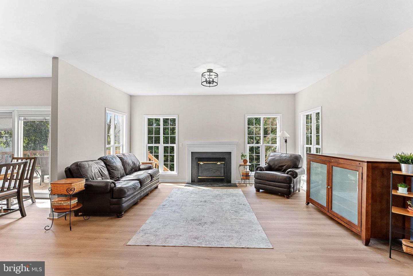 1372 DOMINION RIDGE LN, HERNDON, Virginia 20170, 5 Bedrooms Bedrooms, 9 Rooms Rooms,4 BathroomsBathrooms,Residential,For sale,1372 DOMINION RIDGE LN,VAFX2265330 MLS # VAFX2265330