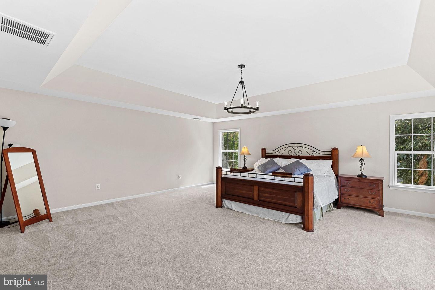 1372 DOMINION RIDGE LN, HERNDON, Virginia 20170, 5 Bedrooms Bedrooms, 9 Rooms Rooms,4 BathroomsBathrooms,Residential,For sale,1372 DOMINION RIDGE LN,VAFX2265330 MLS # VAFX2265330