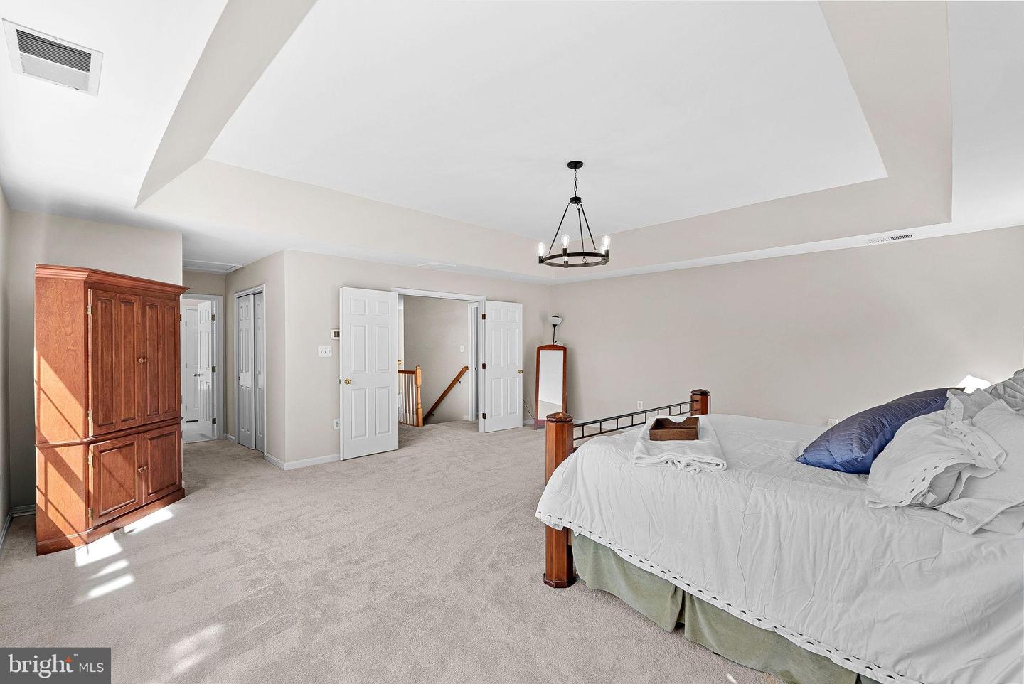 1372 DOMINION RIDGE LN, HERNDON, Virginia 20170, 5 Bedrooms Bedrooms, 9 Rooms Rooms,4 BathroomsBathrooms,Residential,For sale,1372 DOMINION RIDGE LN,VAFX2265330 MLS # VAFX2265330