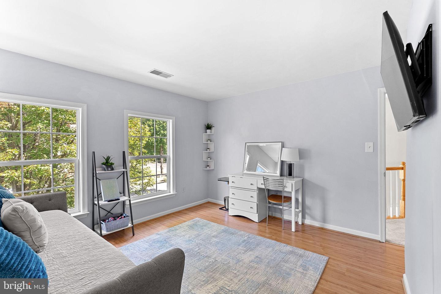 1372 DOMINION RIDGE LN, HERNDON, Virginia 20170, 5 Bedrooms Bedrooms, 9 Rooms Rooms,4 BathroomsBathrooms,Residential,For sale,1372 DOMINION RIDGE LN,VAFX2265330 MLS # VAFX2265330