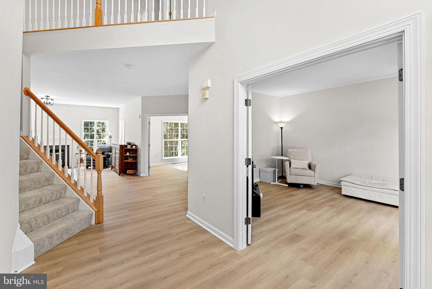 1372 DOMINION RIDGE LN, HERNDON, Virginia 20170, 5 Bedrooms Bedrooms, 9 Rooms Rooms,4 BathroomsBathrooms,Residential,For sale,1372 DOMINION RIDGE LN,VAFX2265330 MLS # VAFX2265330