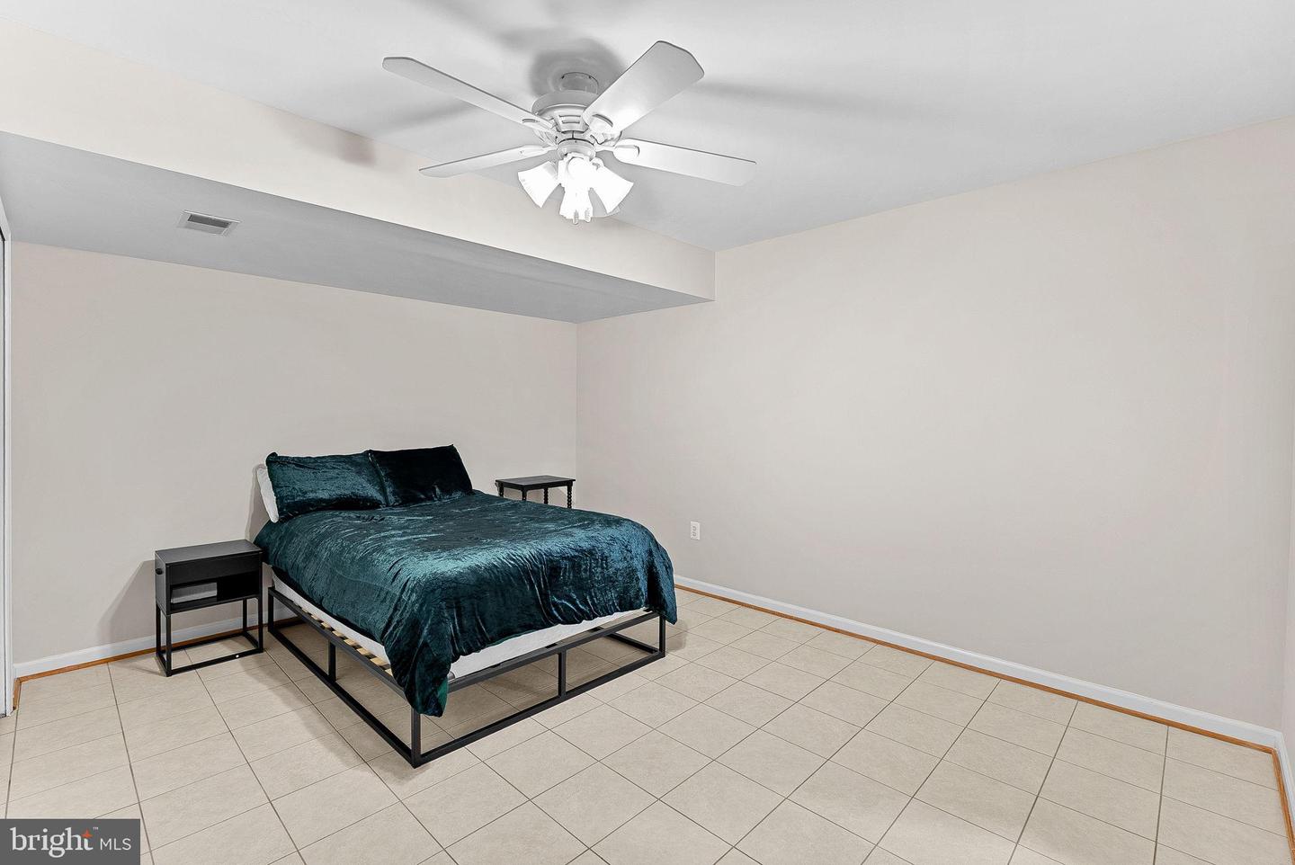 1372 DOMINION RIDGE LN, HERNDON, Virginia 20170, 5 Bedrooms Bedrooms, 9 Rooms Rooms,4 BathroomsBathrooms,Residential,For sale,1372 DOMINION RIDGE LN,VAFX2265330 MLS # VAFX2265330
