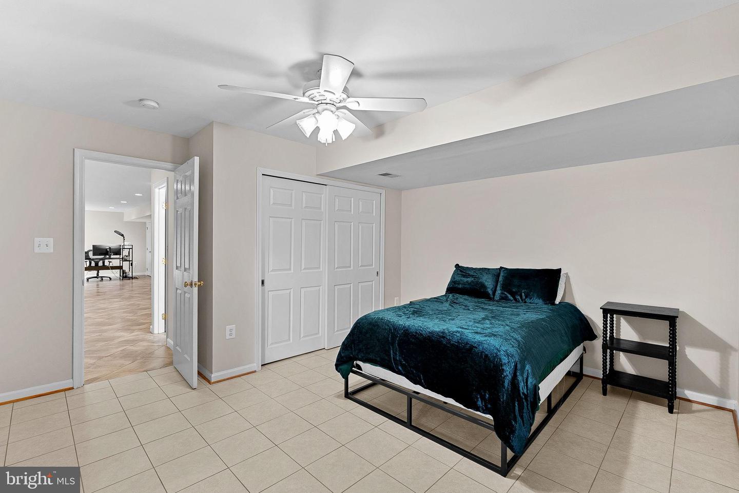 1372 DOMINION RIDGE LN, HERNDON, Virginia 20170, 5 Bedrooms Bedrooms, 9 Rooms Rooms,4 BathroomsBathrooms,Residential,For sale,1372 DOMINION RIDGE LN,VAFX2265330 MLS # VAFX2265330