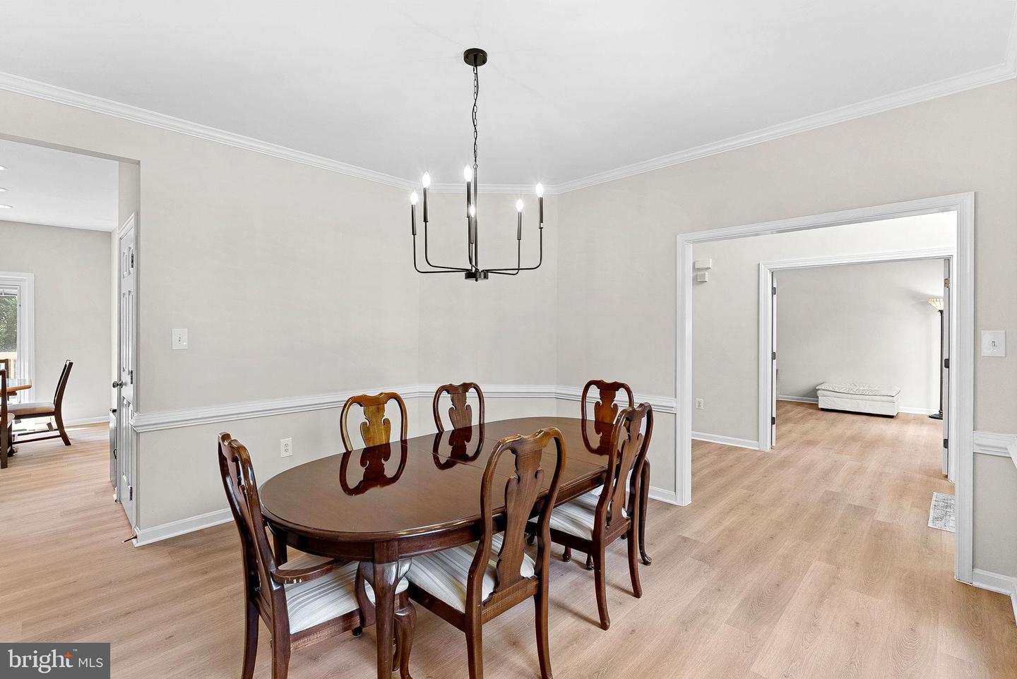 1372 DOMINION RIDGE LN, HERNDON, Virginia 20170, 5 Bedrooms Bedrooms, 9 Rooms Rooms,4 BathroomsBathrooms,Residential,For sale,1372 DOMINION RIDGE LN,VAFX2265330 MLS # VAFX2265330