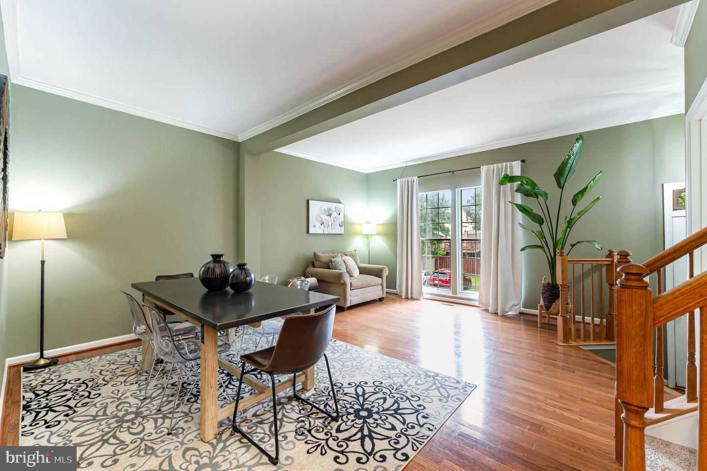 7749 EFFINGHAM SQ, ALEXANDRIA, Virginia 22315, 3 Bedrooms Bedrooms, ,3 BathroomsBathrooms,Residential,For sale,7749 EFFINGHAM SQ,VAFX2265460 MLS # VAFX2265460