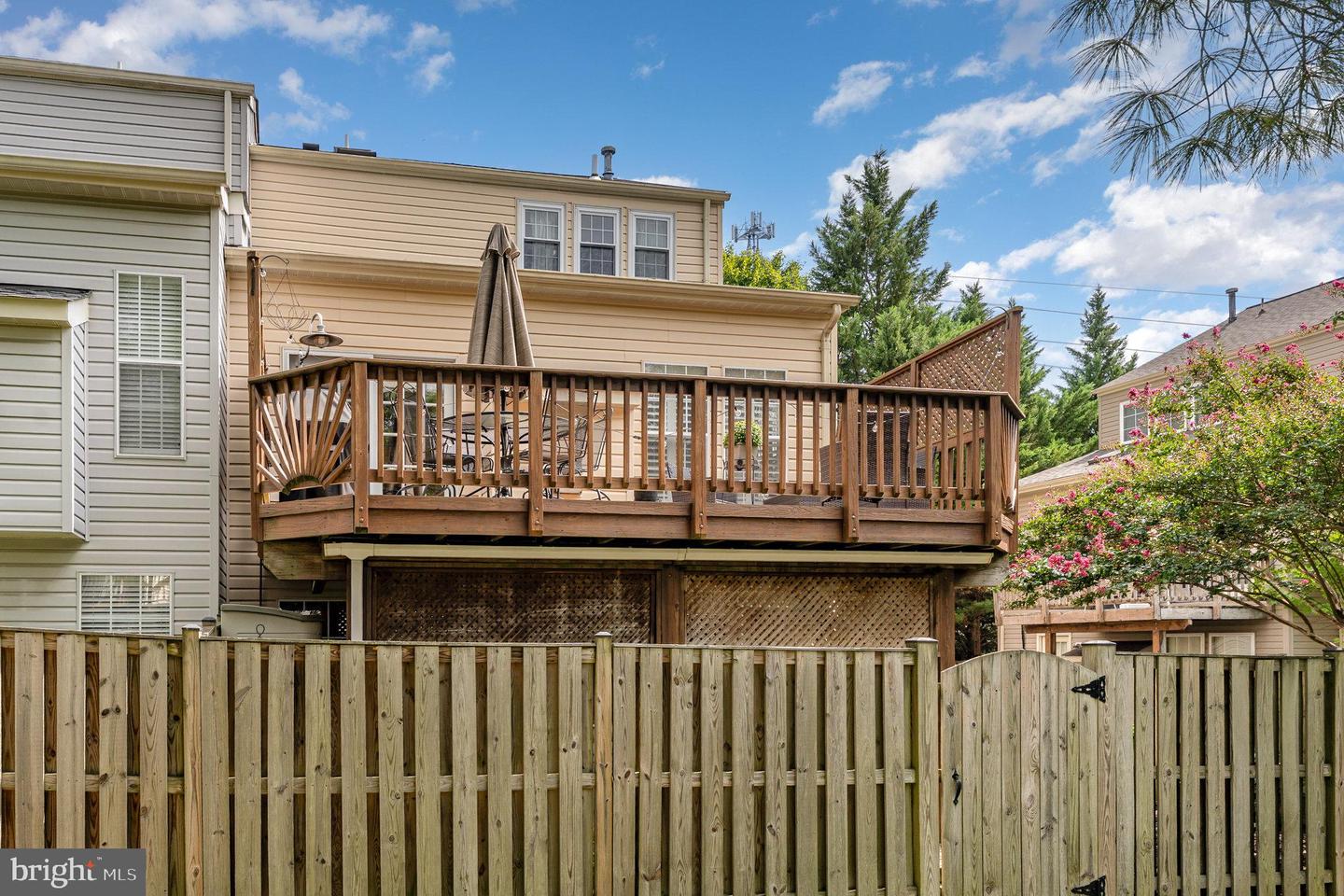 7749 EFFINGHAM SQ, ALEXANDRIA, Virginia 22315, 3 Bedrooms Bedrooms, ,3 BathroomsBathrooms,Residential,For sale,7749 EFFINGHAM SQ,VAFX2265460 MLS # VAFX2265460