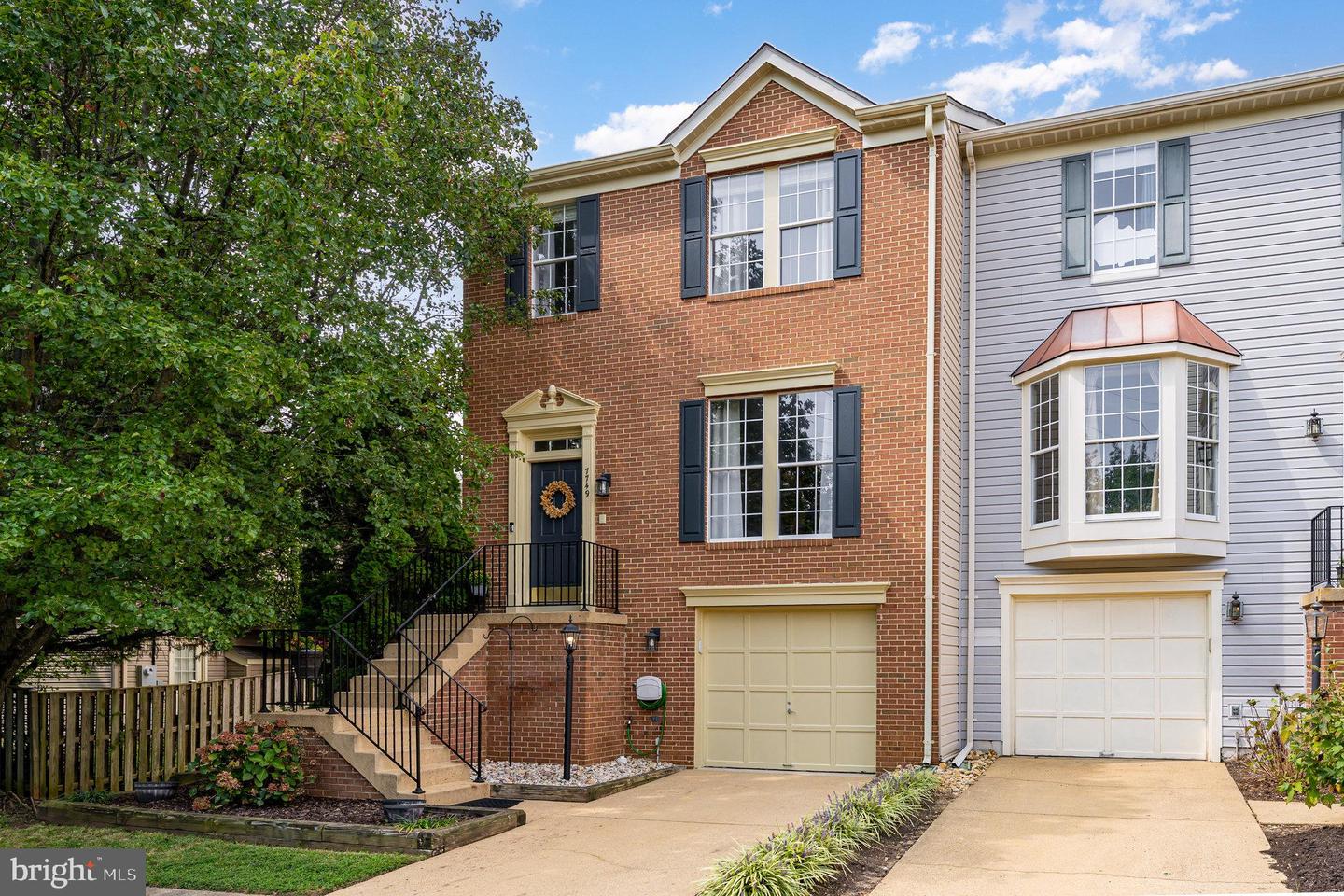 7749 EFFINGHAM SQ, ALEXANDRIA, Virginia 22315, 3 Bedrooms Bedrooms, ,3 BathroomsBathrooms,Residential,For sale,7749 EFFINGHAM SQ,VAFX2265460 MLS # VAFX2265460