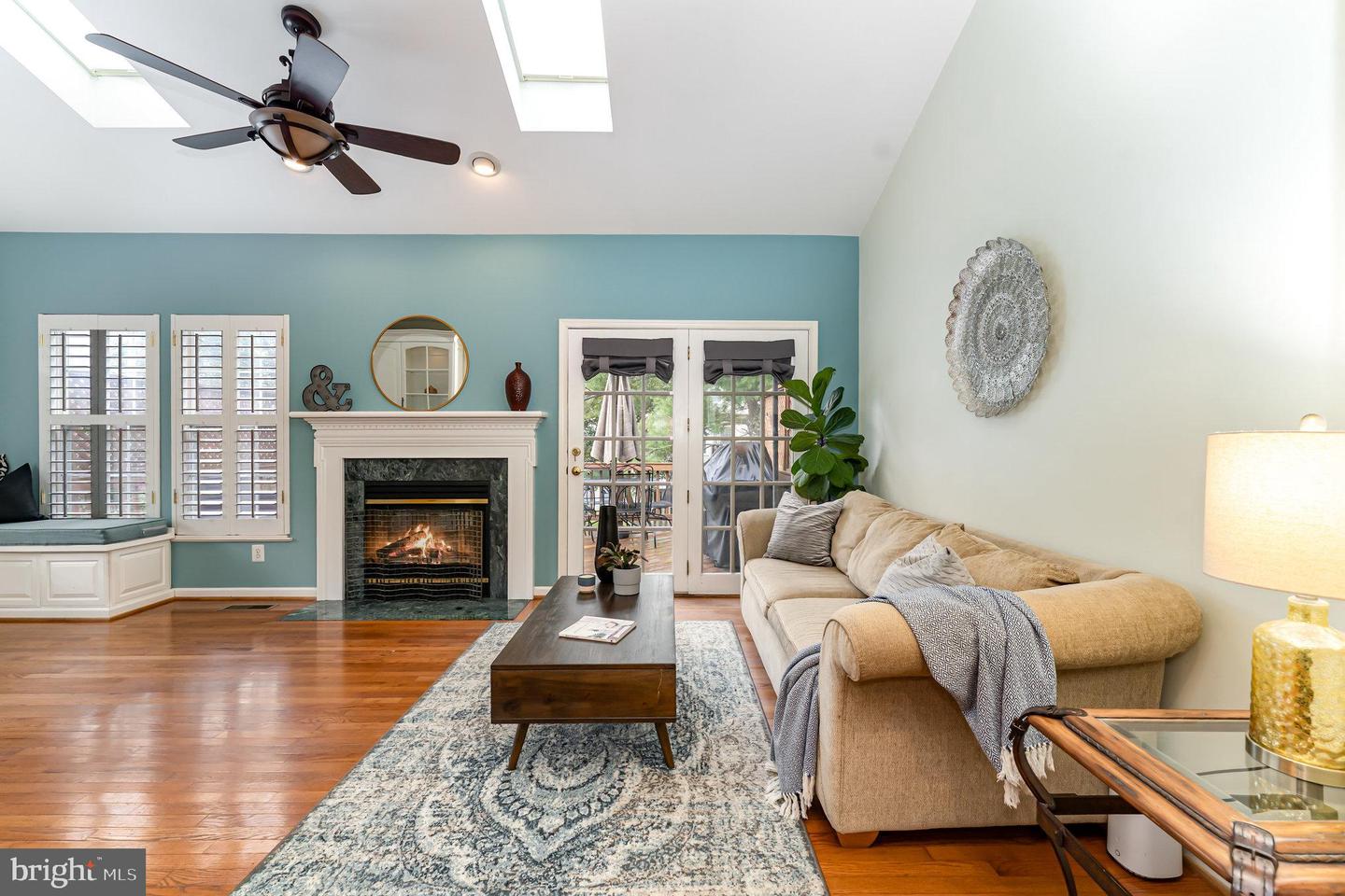 7749 EFFINGHAM SQ, ALEXANDRIA, Virginia 22315, 3 Bedrooms Bedrooms, ,3 BathroomsBathrooms,Residential,For sale,7749 EFFINGHAM SQ,VAFX2265460 MLS # VAFX2265460