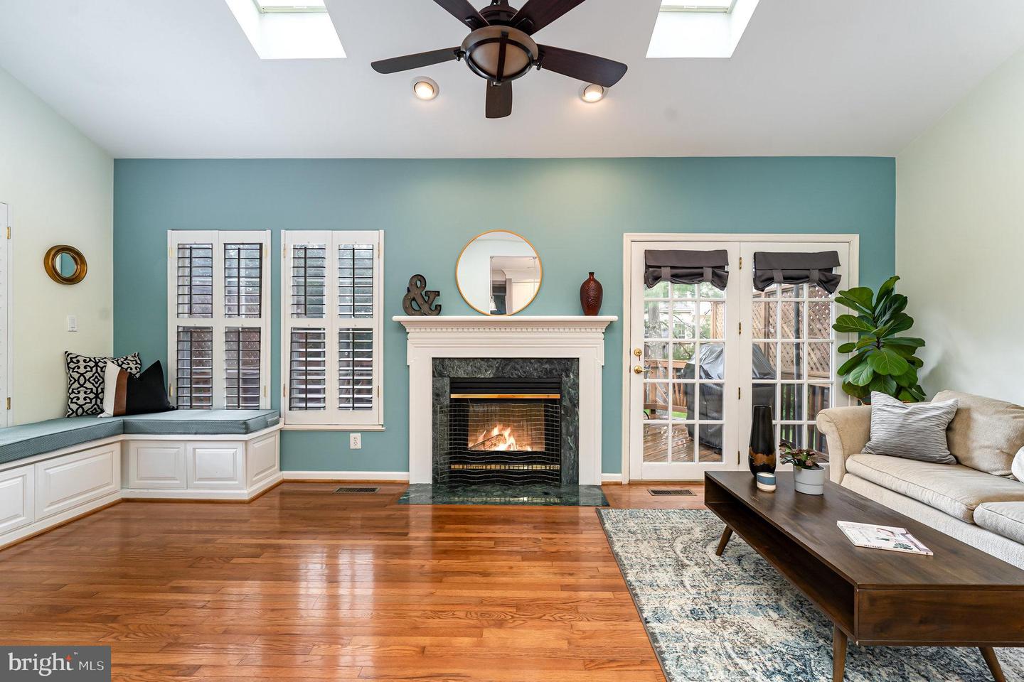 7749 EFFINGHAM SQ, ALEXANDRIA, Virginia 22315, 3 Bedrooms Bedrooms, ,3 BathroomsBathrooms,Residential,For sale,7749 EFFINGHAM SQ,VAFX2265460 MLS # VAFX2265460