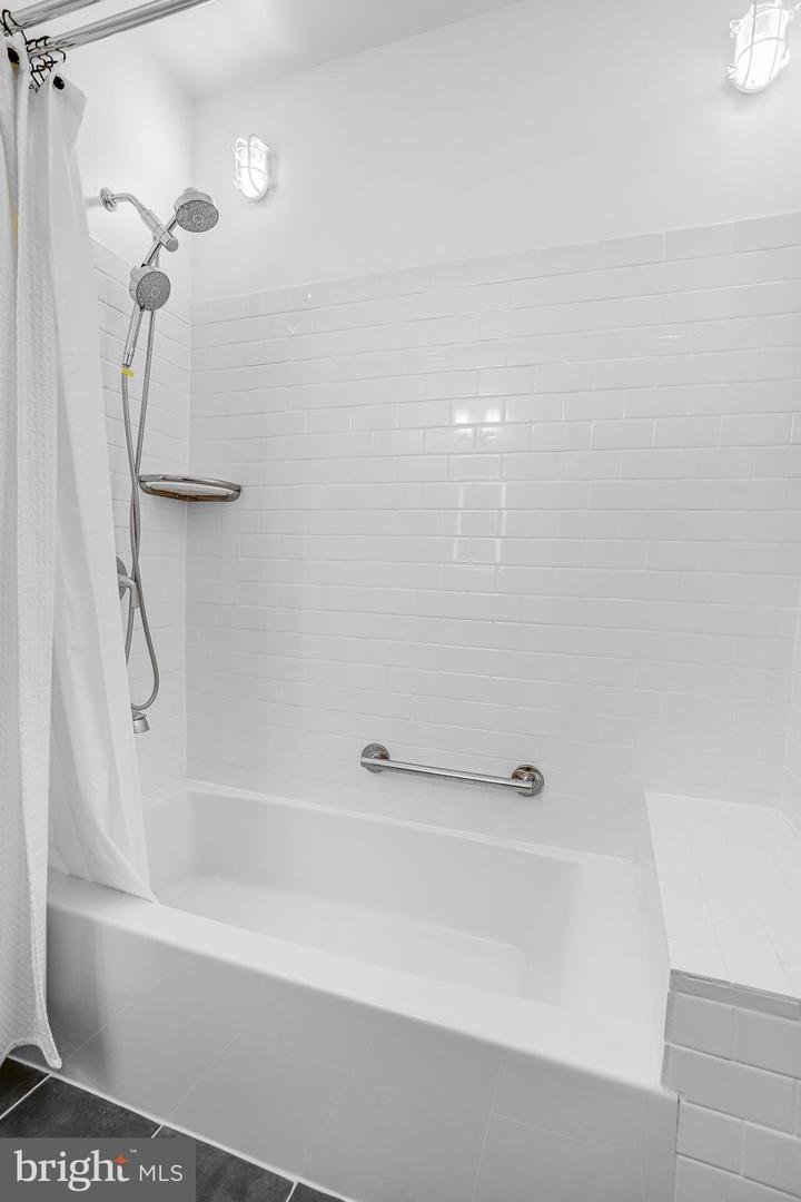 1416 21ST ST NW #101, WASHINGTON, District Of Columbia 20036, 1 Bedroom Bedrooms, ,1 BathroomBathrooms,Residential,For sale,1416 21ST ST NW #101,DCDC2221032 MLS # DCDC2221032