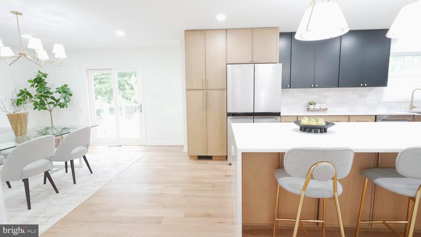 3147 HEADROW LN, FALLS CHURCH, Virginia 22042, 4 Bedrooms Bedrooms, ,3 BathroomsBathrooms,Residential,For sale,3147 HEADROW LN,VAFX2265618 MLS # VAFX2265618