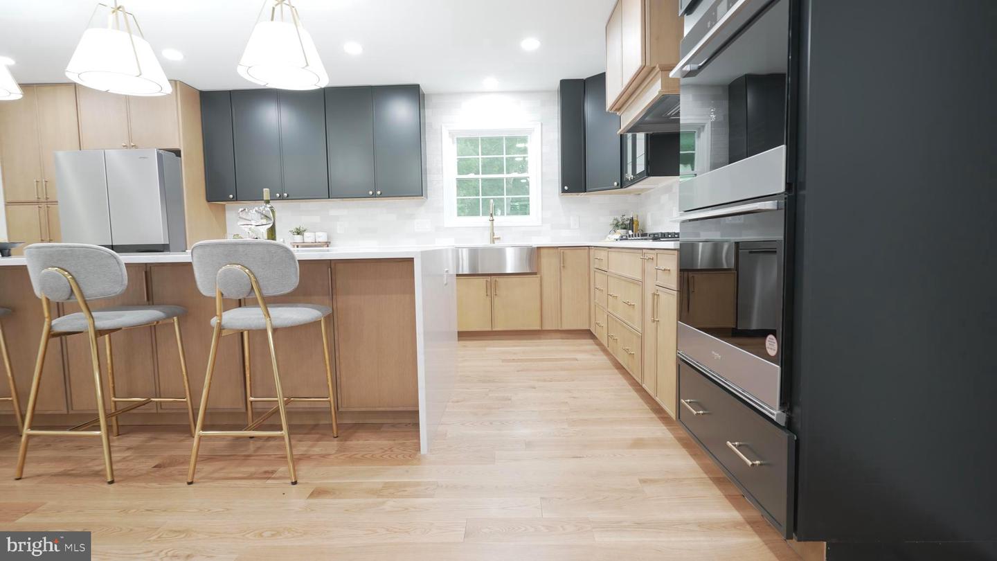 3147 HEADROW LN, FALLS CHURCH, Virginia 22042, 4 Bedrooms Bedrooms, ,3 BathroomsBathrooms,Residential,For sale,3147 HEADROW LN,VAFX2265618 MLS # VAFX2265618