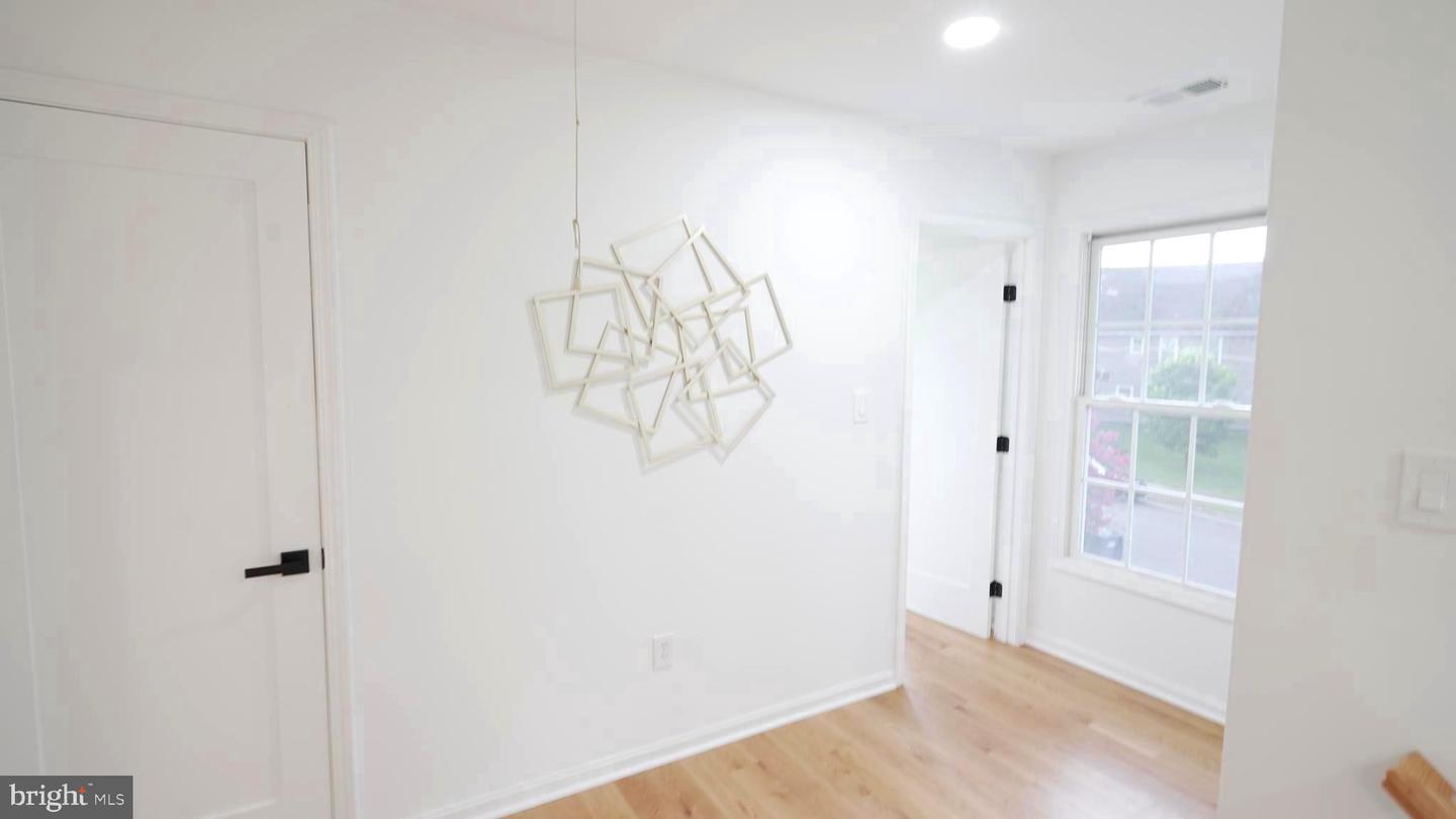 3147 HEADROW LN, FALLS CHURCH, Virginia 22042, 4 Bedrooms Bedrooms, ,3 BathroomsBathrooms,Residential,For sale,3147 HEADROW LN,VAFX2265618 MLS # VAFX2265618