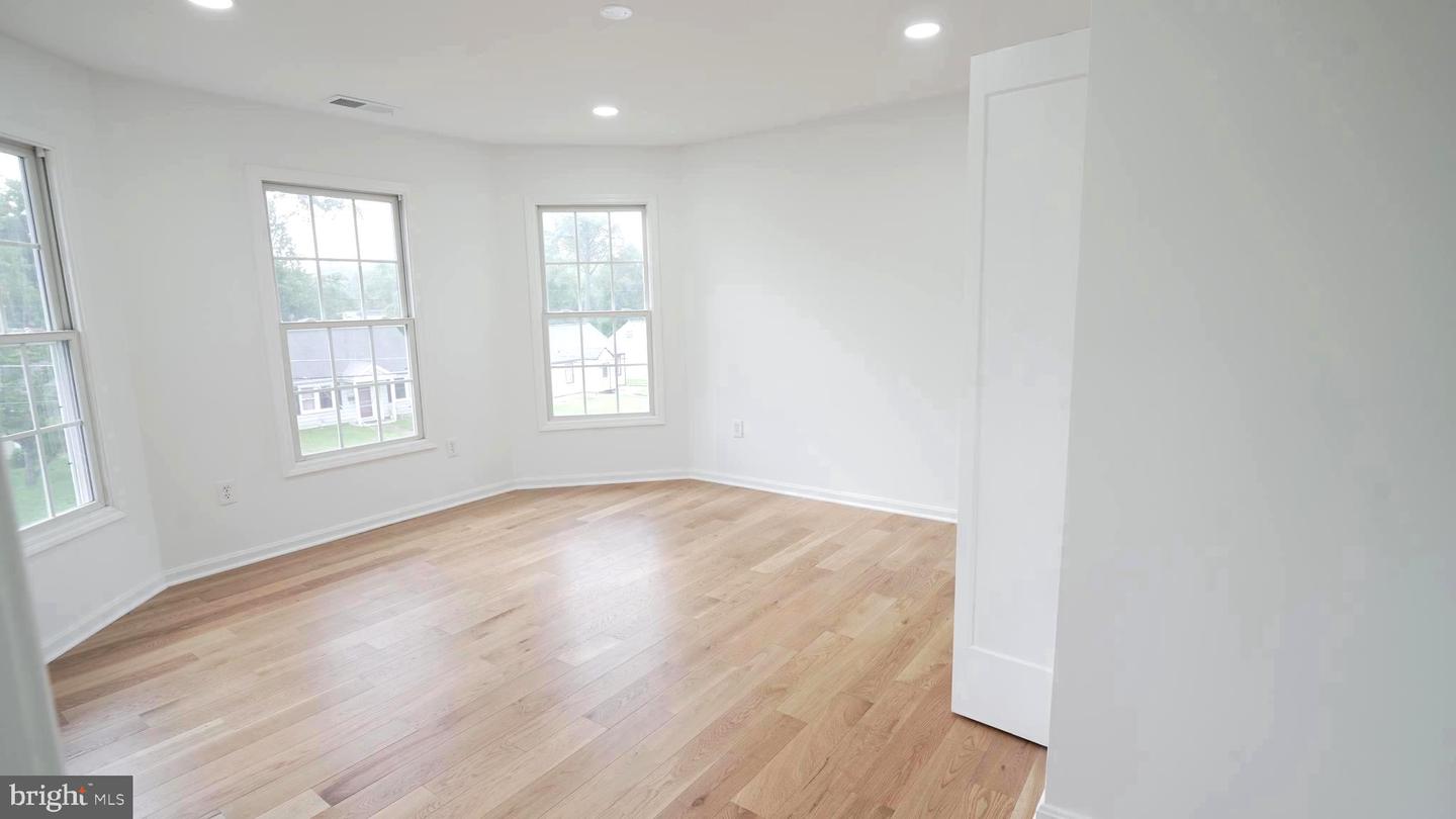 3147 HEADROW LN, FALLS CHURCH, Virginia 22042, 4 Bedrooms Bedrooms, ,3 BathroomsBathrooms,Residential,For sale,3147 HEADROW LN,VAFX2265618 MLS # VAFX2265618