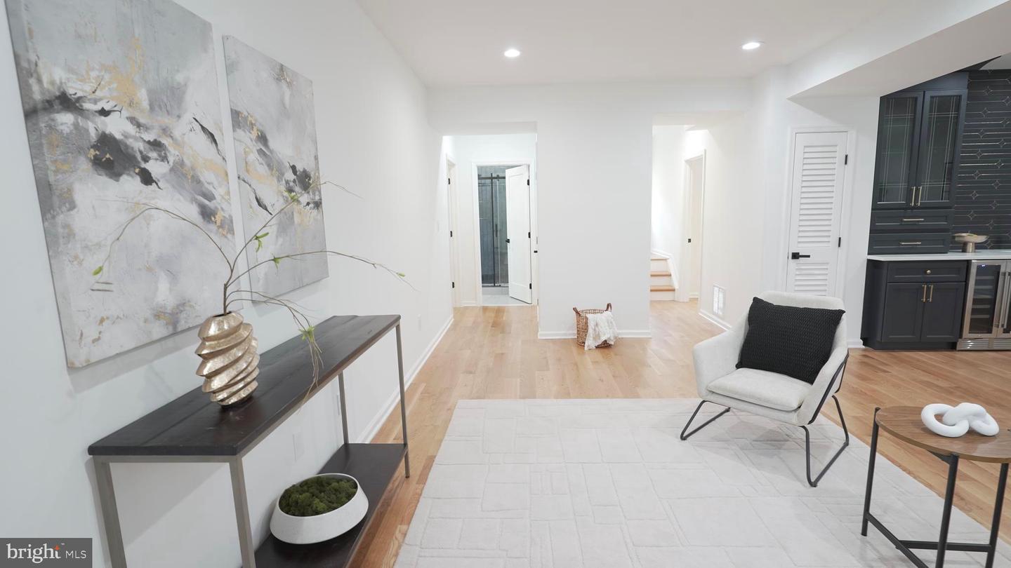 3147 HEADROW LN, FALLS CHURCH, Virginia 22042, 4 Bedrooms Bedrooms, ,3 BathroomsBathrooms,Residential,For sale,3147 HEADROW LN,VAFX2265618 MLS # VAFX2265618