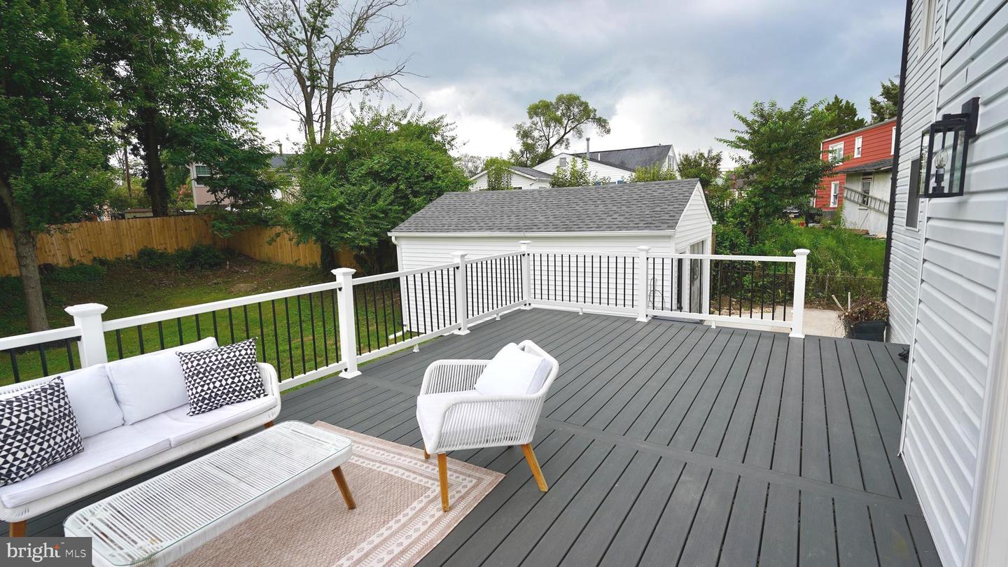 3147 HEADROW LN, FALLS CHURCH, Virginia 22042, 4 Bedrooms Bedrooms, ,3 BathroomsBathrooms,Residential,For sale,3147 HEADROW LN,VAFX2265618 MLS # VAFX2265618