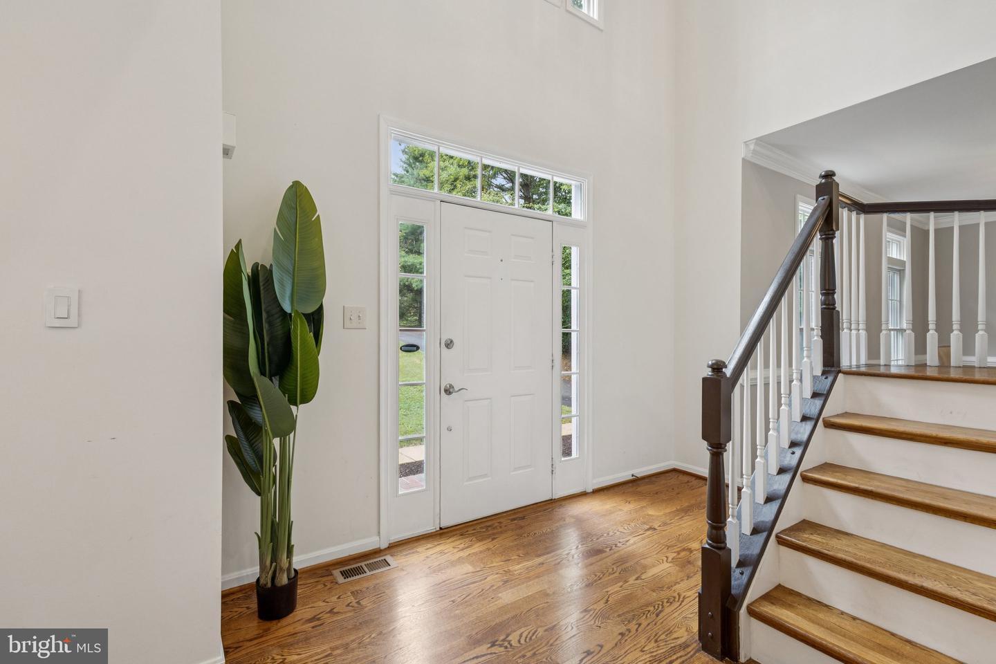 12509 SILENT WOLF DR, MANASSAS, Virginia 20112, 5 Bedrooms Bedrooms, ,3 BathroomsBathrooms,Residential,For sale,12509 SILENT WOLF DR,VAPW2103576 MLS # VAPW2103576