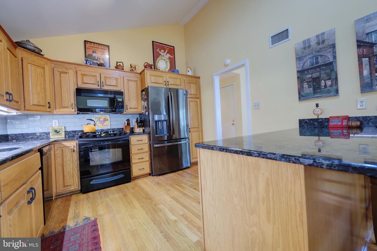 1410 CEDAR AVE, MCLEAN, Virginia 22101, 6 Bedrooms Bedrooms, ,5 BathroomsBathrooms,Residential,For sale,1410 CEDAR AVE,VAFX2265816 MLS # VAFX2265816
