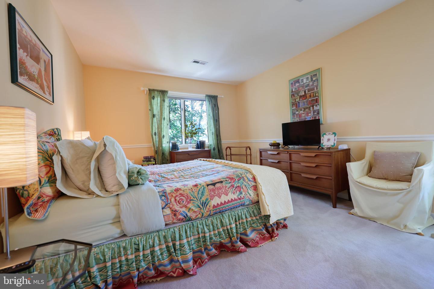 1410 CEDAR AVE, MCLEAN, Virginia 22101, 6 Bedrooms Bedrooms, ,5 BathroomsBathrooms,Residential,For sale,1410 CEDAR AVE,VAFX2265816 MLS # VAFX2265816