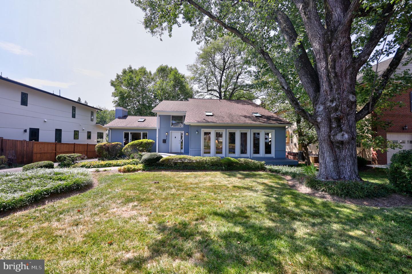 1410 CEDAR AVE, MCLEAN, Virginia 22101, 6 Bedrooms Bedrooms, ,5 BathroomsBathrooms,Residential,For sale,1410 CEDAR AVE,VAFX2265816 MLS # VAFX2265816