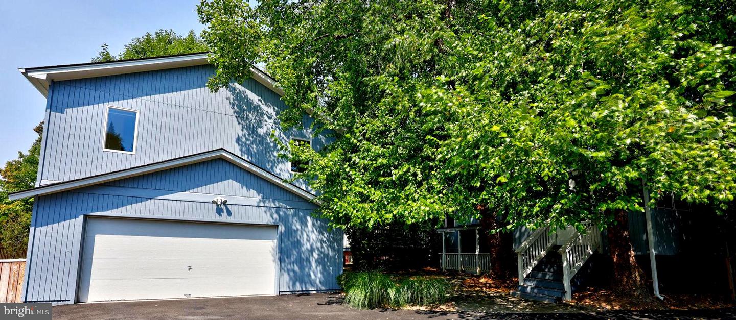 1410 CEDAR AVE, MCLEAN, Virginia 22101, 6 Bedrooms Bedrooms, ,5 BathroomsBathrooms,Residential,For sale,1410 CEDAR AVE,VAFX2265816 MLS # VAFX2265816
