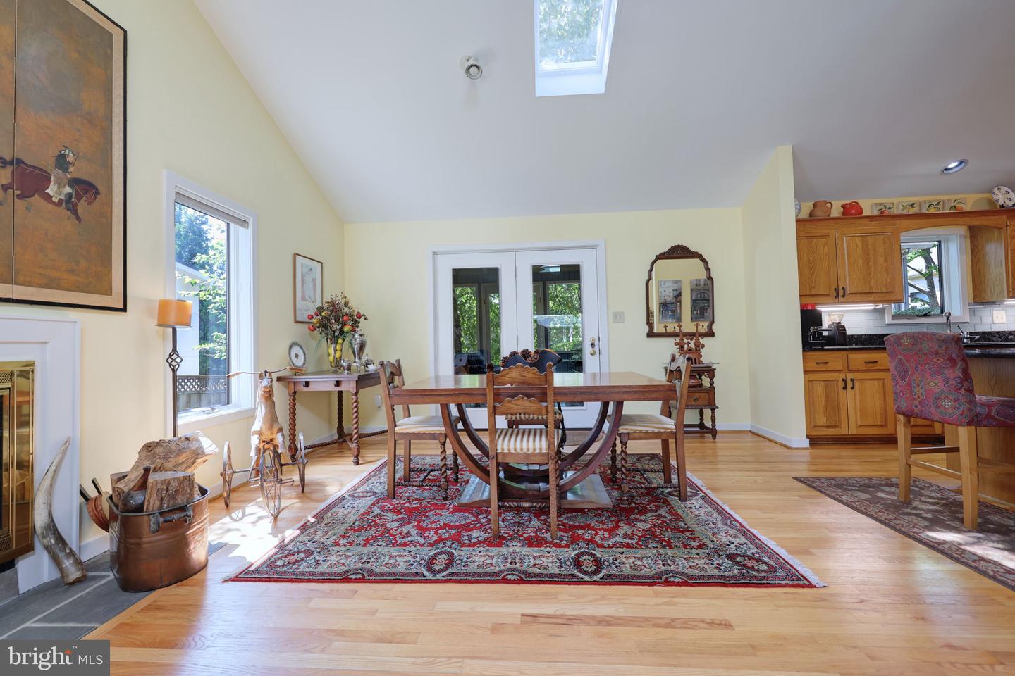 1410 CEDAR AVE, MCLEAN, Virginia 22101, 6 Bedrooms Bedrooms, ,5 BathroomsBathrooms,Residential,For sale,1410 CEDAR AVE,VAFX2265816 MLS # VAFX2265816