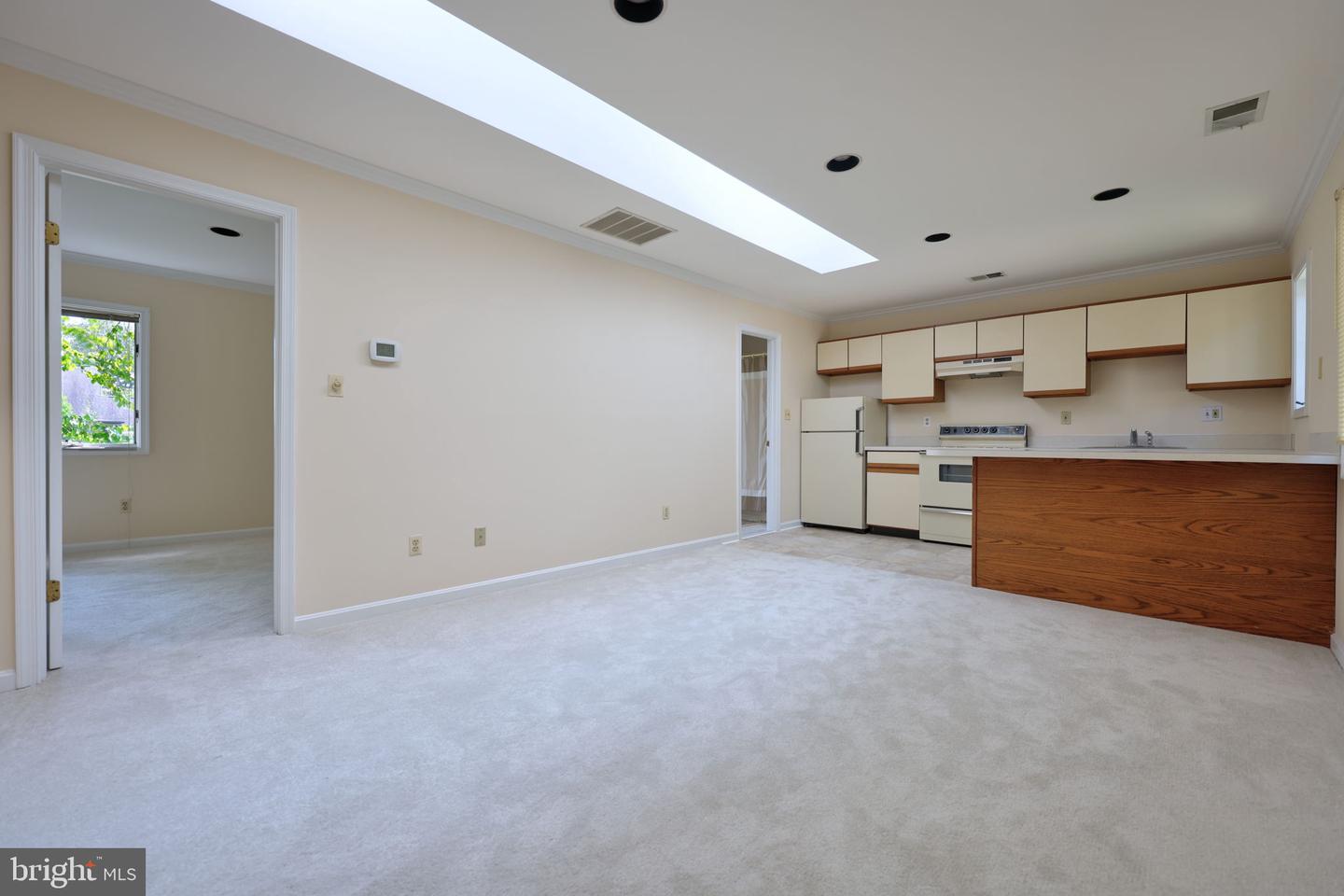 1410 CEDAR AVE, MCLEAN, Virginia 22101, 6 Bedrooms Bedrooms, ,5 BathroomsBathrooms,Residential,For sale,1410 CEDAR AVE,VAFX2265816 MLS # VAFX2265816