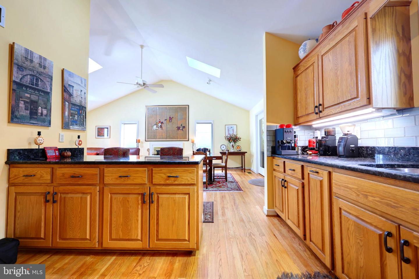 1410 CEDAR AVE, MCLEAN, Virginia 22101, 6 Bedrooms Bedrooms, ,5 BathroomsBathrooms,Residential,For sale,1410 CEDAR AVE,VAFX2265816 MLS # VAFX2265816