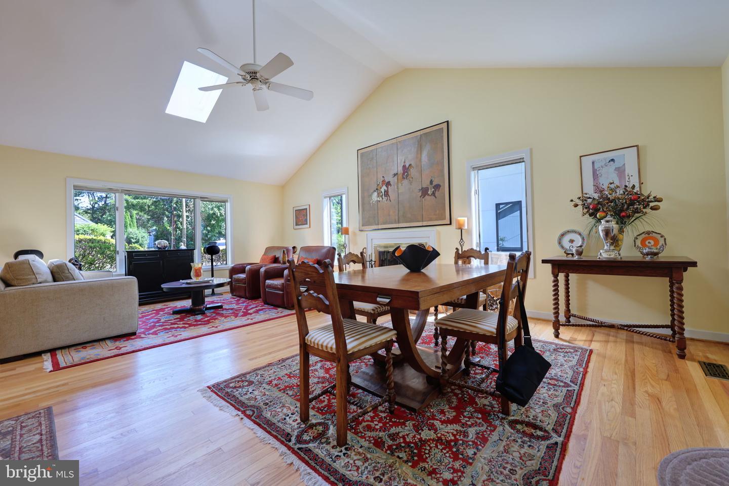 1410 CEDAR AVE, MCLEAN, Virginia 22101, 6 Bedrooms Bedrooms, ,5 BathroomsBathrooms,Residential,For sale,1410 CEDAR AVE,VAFX2265816 MLS # VAFX2265816