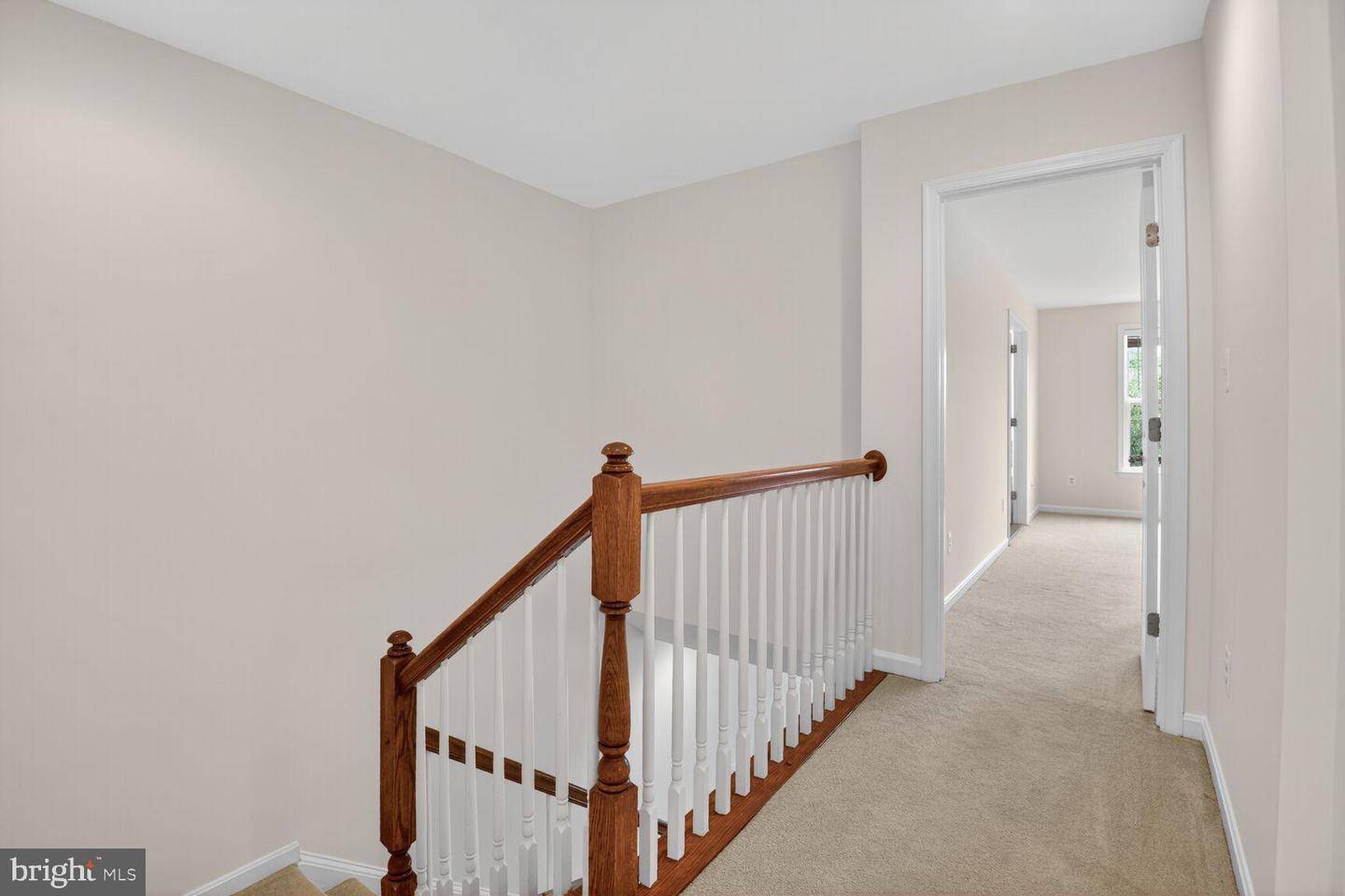 9218 DAWKINS CREST CIR, BRISTOW, Virginia 20136, 3 Bedrooms Bedrooms, 7 Rooms Rooms,2 BathroomsBathrooms,Residential,For sale,9218 DAWKINS CREST CIR,VAPW2103620 MLS # VAPW2103620