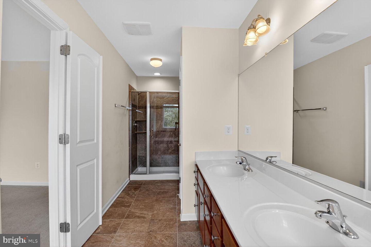 9218 DAWKINS CREST CIR, BRISTOW, Virginia 20136, 3 Bedrooms Bedrooms, 7 Rooms Rooms,2 BathroomsBathrooms,Residential,For sale,9218 DAWKINS CREST CIR,VAPW2103620 MLS # VAPW2103620