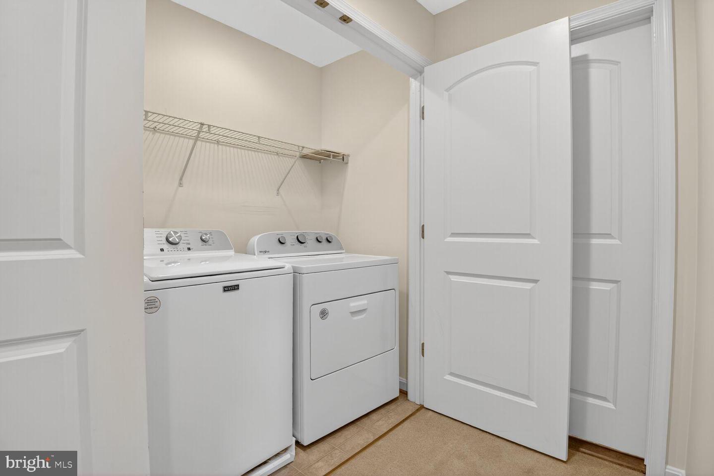 9218 DAWKINS CREST CIR, BRISTOW, Virginia 20136, 3 Bedrooms Bedrooms, 7 Rooms Rooms,2 BathroomsBathrooms,Residential,For sale,9218 DAWKINS CREST CIR,VAPW2103620 MLS # VAPW2103620